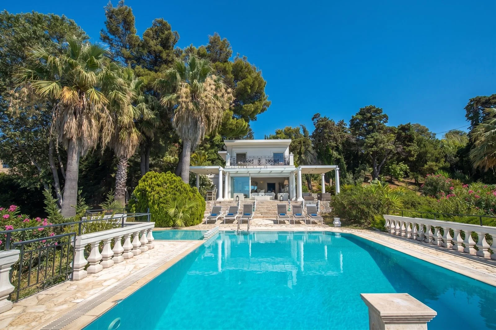 Swimming pool and villa, Corfu
