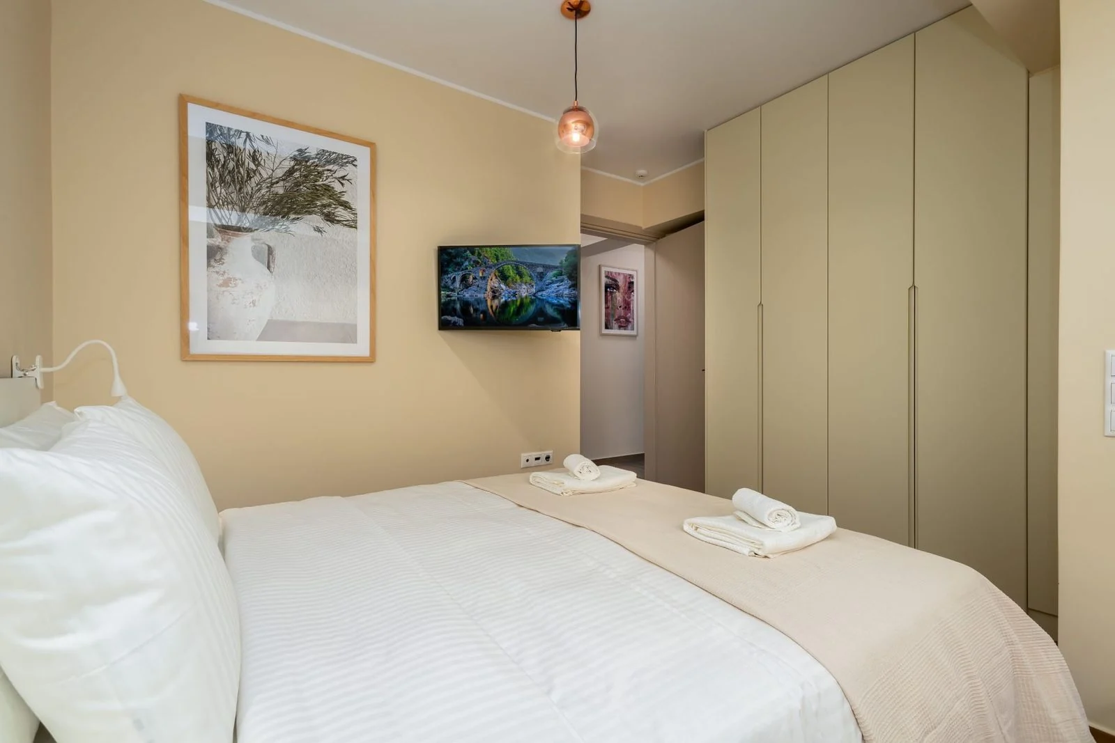 Bedroom with wardrobes, Palaio Faliro apartment