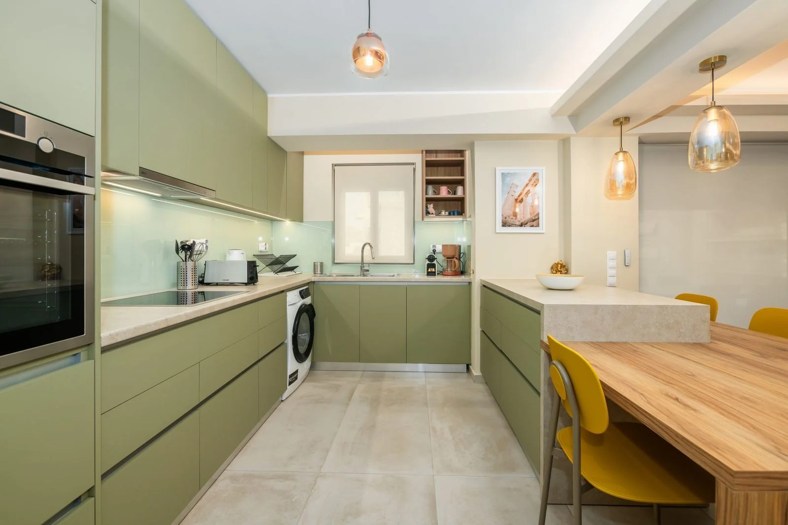 Fitted kitchen, Palaio Faliro apartment